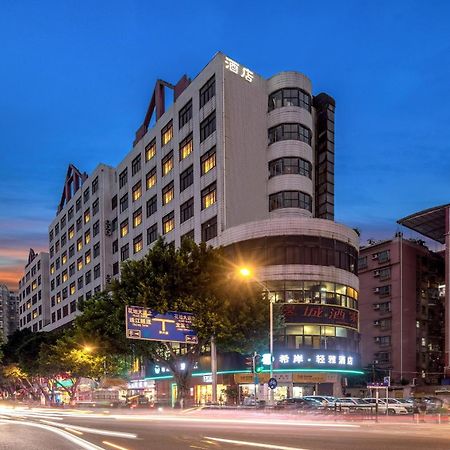 Xana Lite Hotel - Guangzhou Fangcun Huadiwan Metro Station Экстерьер фото