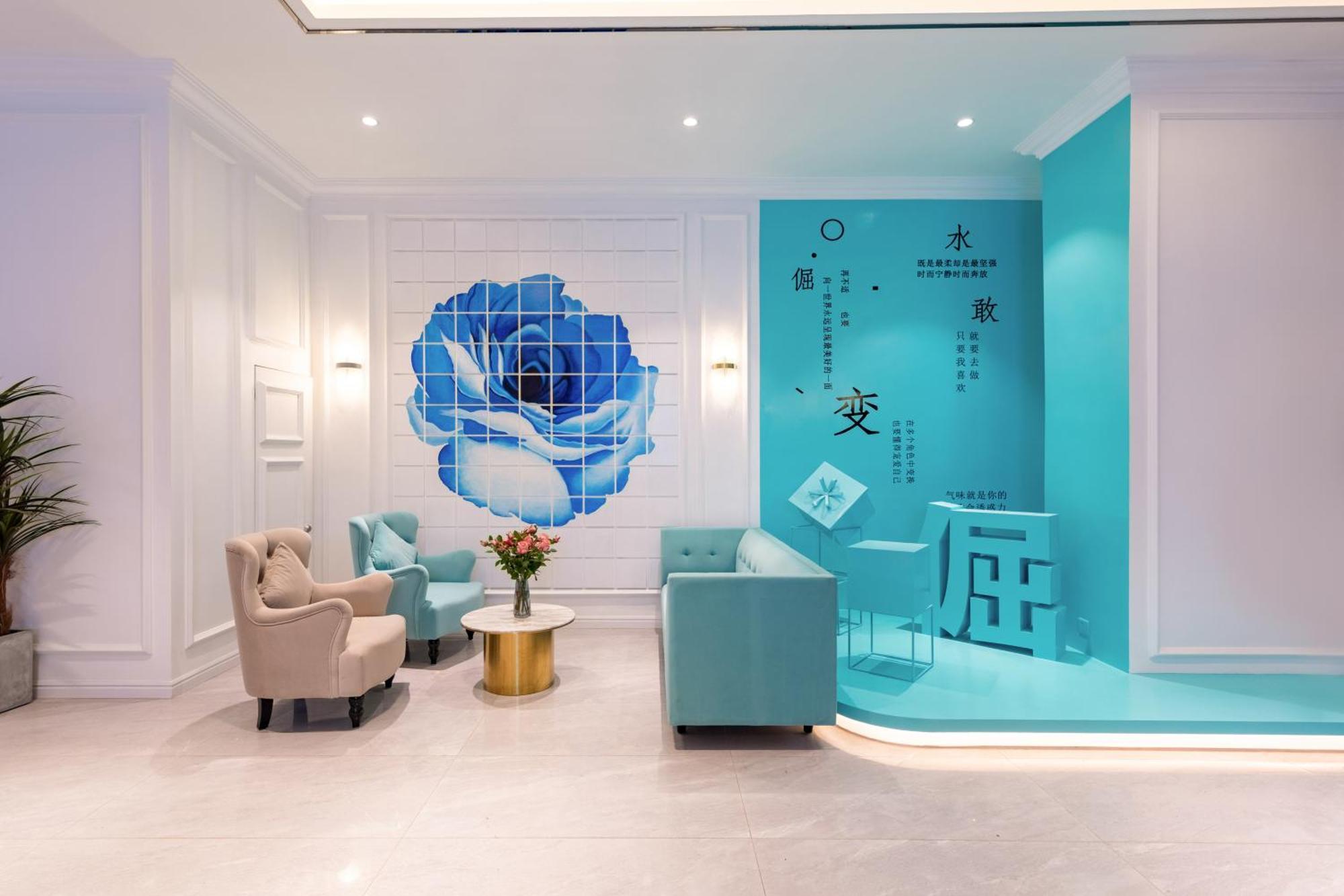 Xana Lite Hotel - Guangzhou Fangcun Huadiwan Metro Station Экстерьер фото